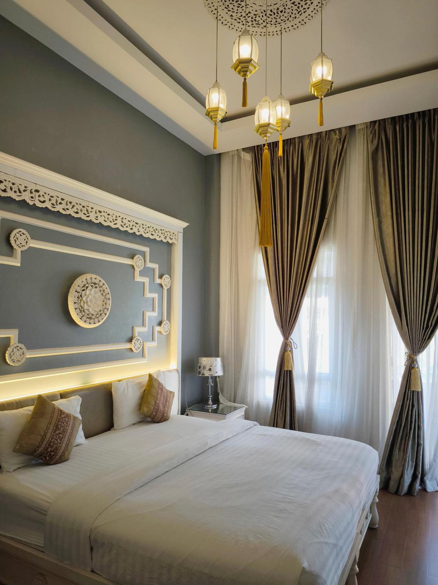 Ratchiangsaen Flora House Hotel Чиангмай Екстериор снимка
