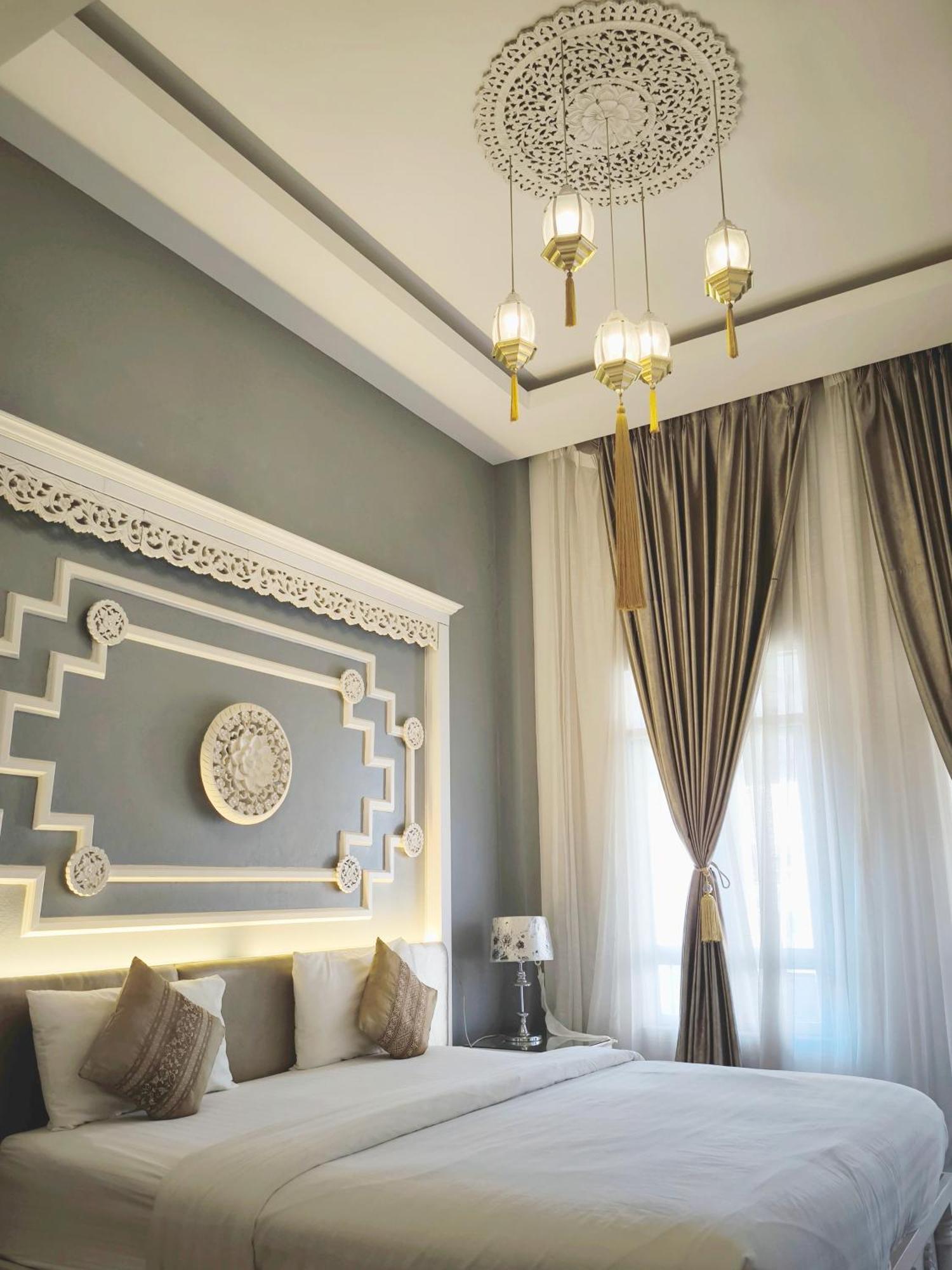 Ratchiangsaen Flora House Hotel Чиангмай Екстериор снимка