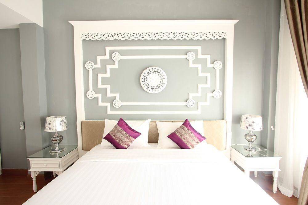 Ratchiangsaen Flora House Hotel Чиангмай Екстериор снимка